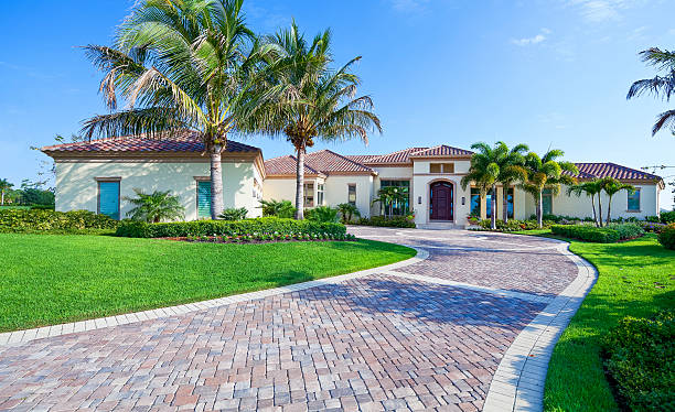 Best Interlocking Driveway Pavers  in Gahanna, OH
